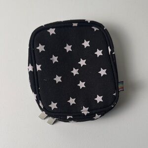 Small Black Star Travel Zip Up Pouch